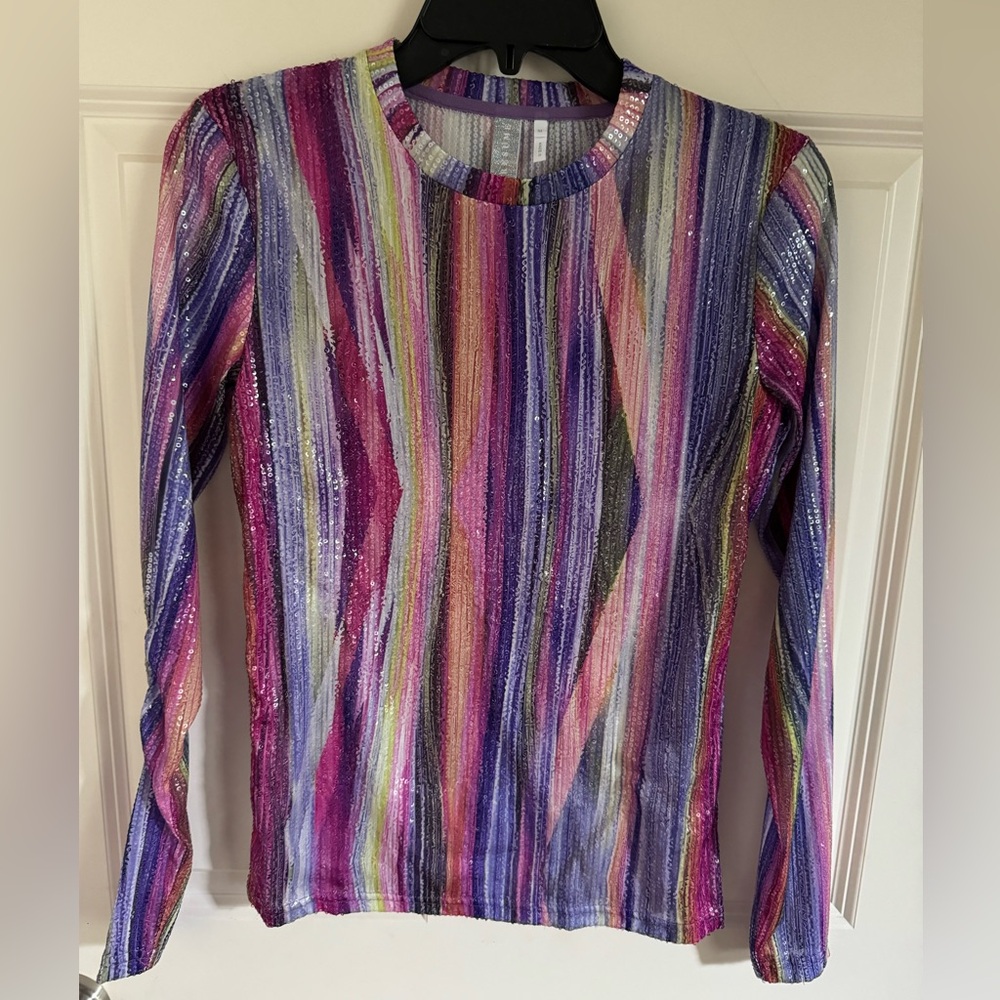 Resume subtle sequin top